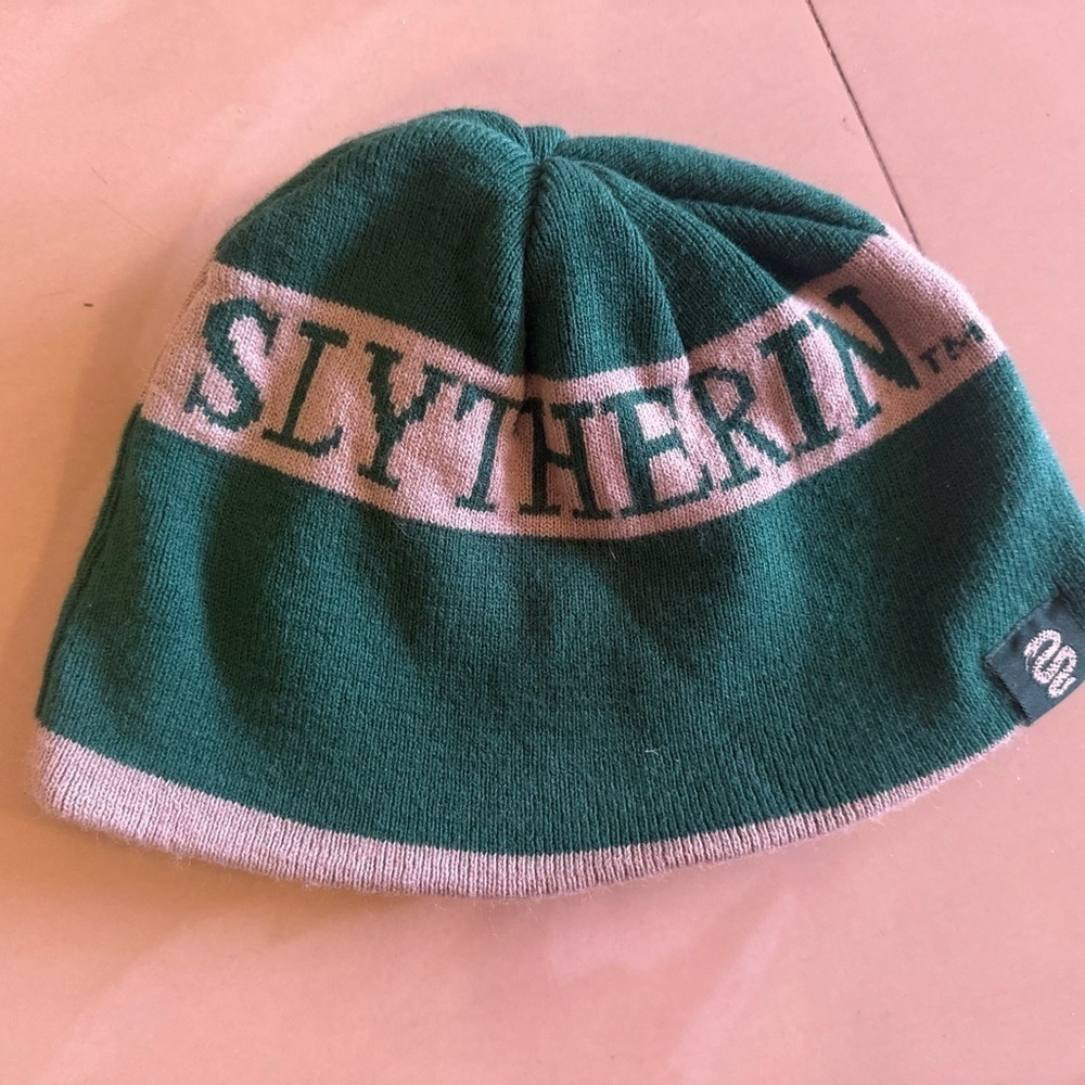 Green and Gray Slytherin Beanie unixes hat knit Harry Potter S15